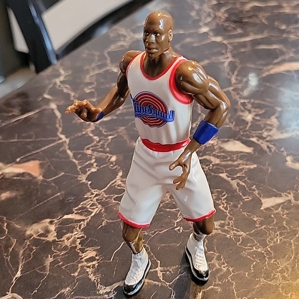 Michael jordan hotsell space jam toy