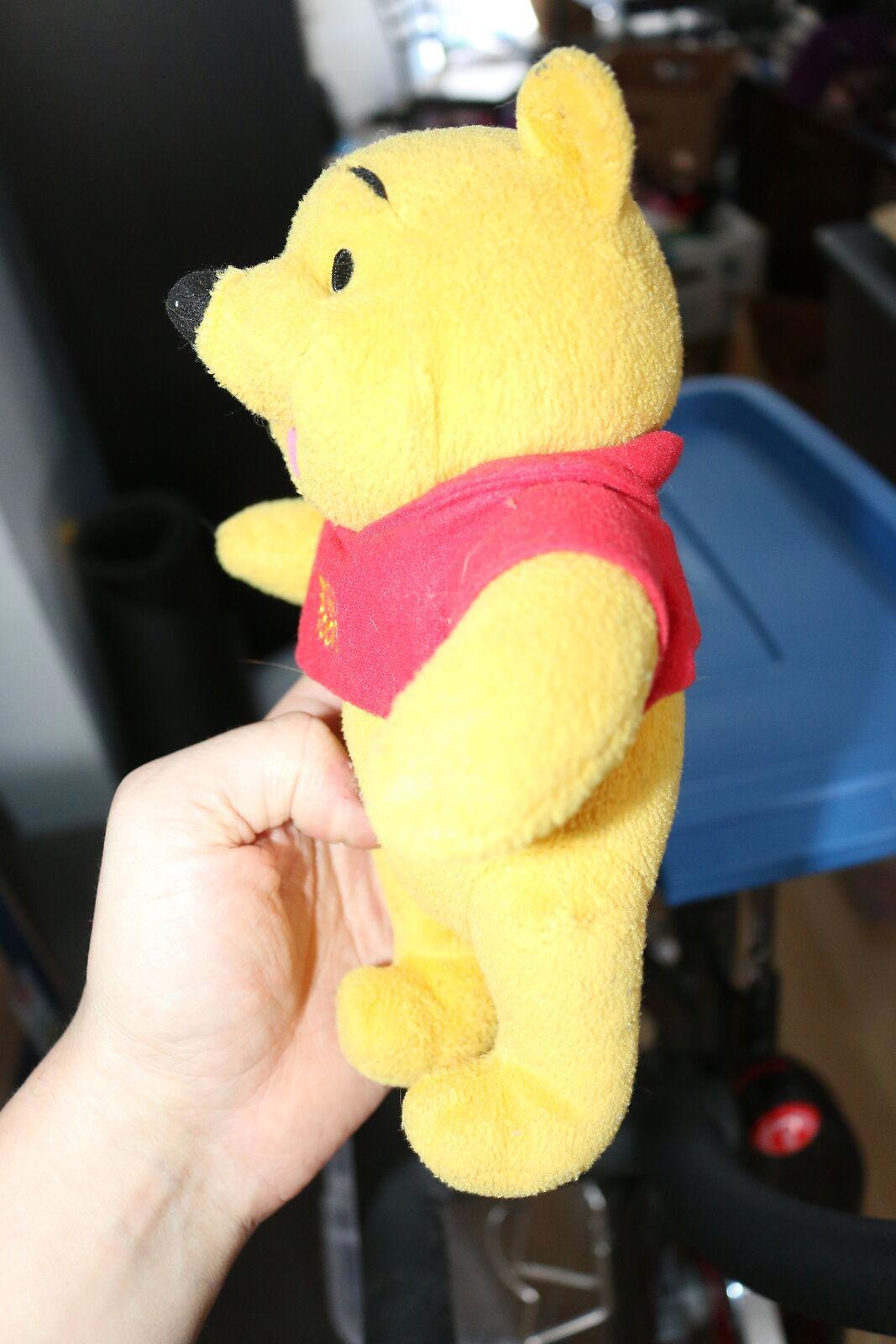 Disney Winnie the Pooh PLush Small 6" toy cute bear Disney Charactere no tag