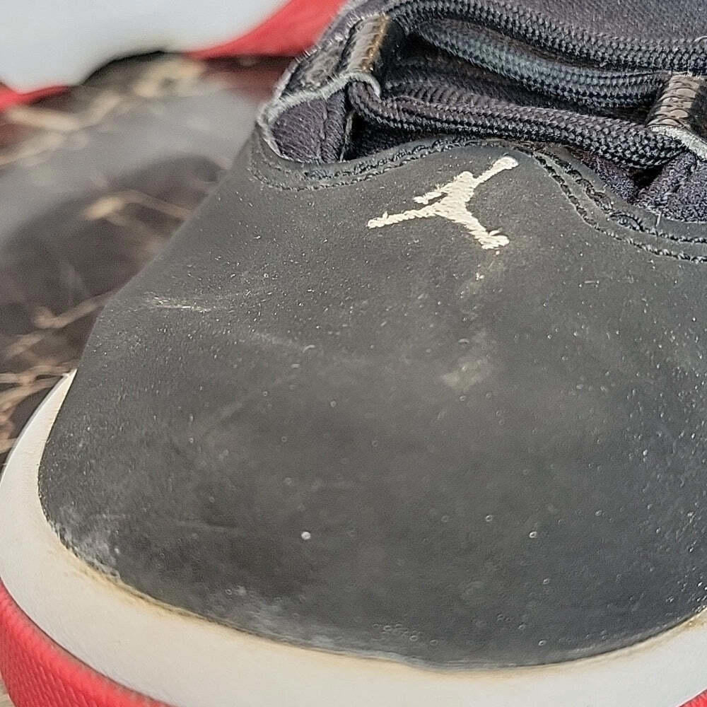 Jordan nike aik max aura basketball shoes Black youth US5.5Y