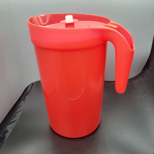 Tupperware 1 Gallon Push-Button Pitcher W/Removable Infuser In Red 8029A-1