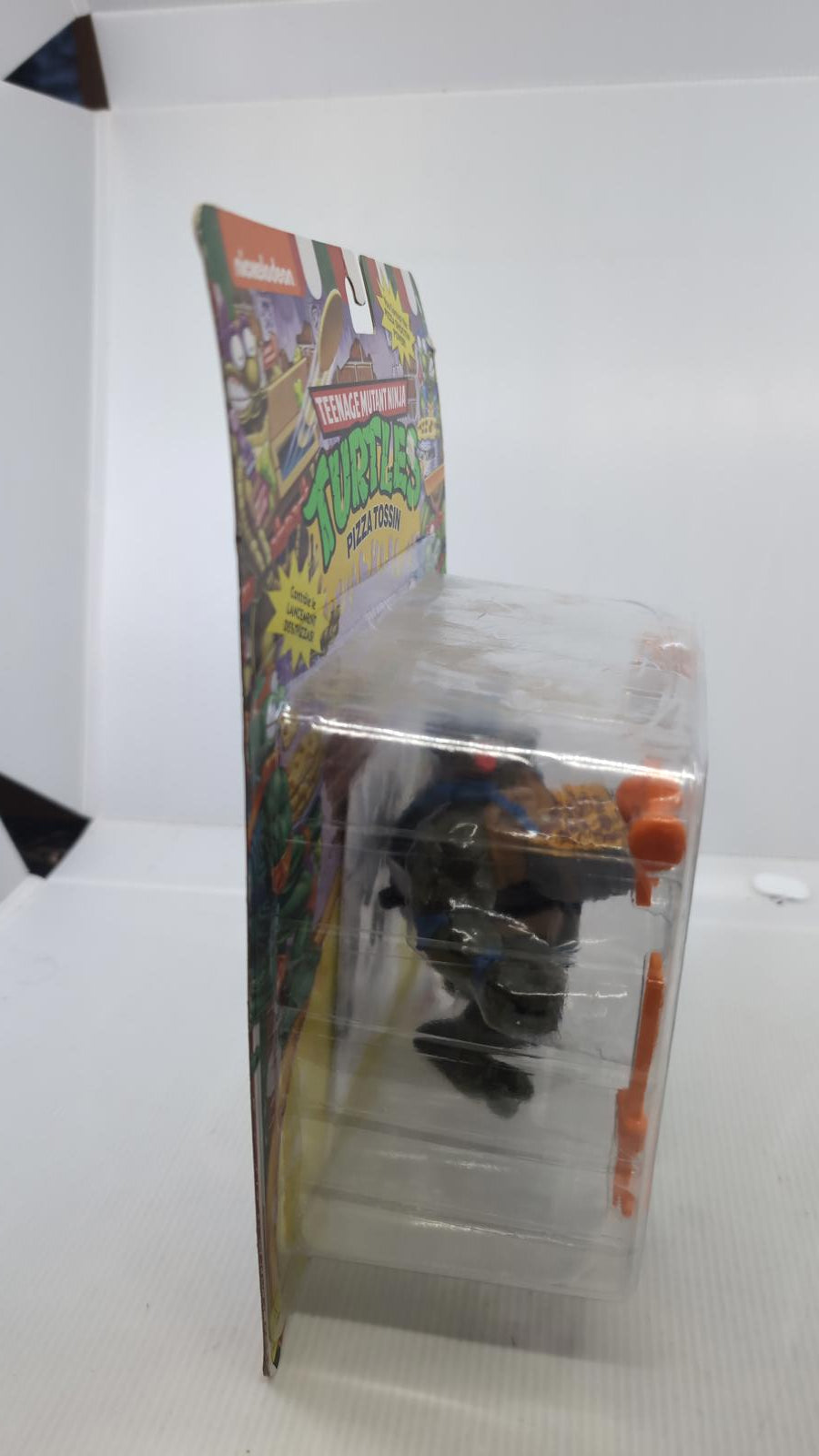 Teenage Mutant Ninja Turtles Pizza Tossin Action Figure imports Dragons