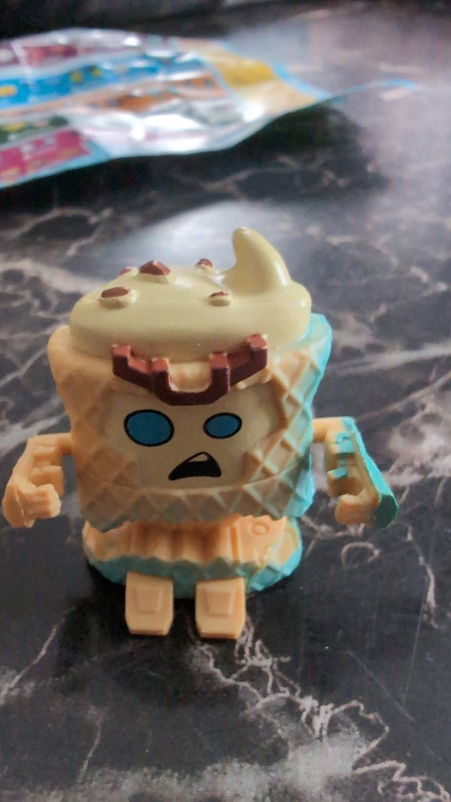 Transformers Botbots Disgusto Desserto Series 3 Spoiled Rottens 2019 figure