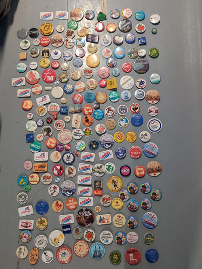 Vintage Pinback Button Lot Canada & USA – Political, Tourism, Advertising 100pcs
