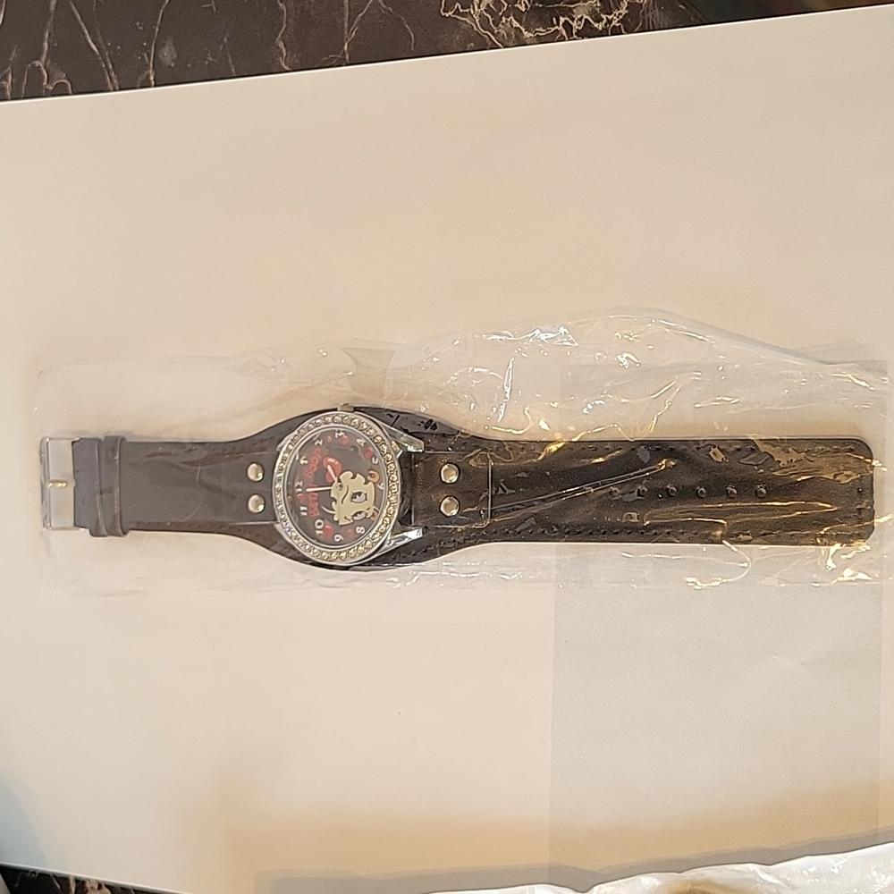 King betty boop w/ diamond color style Stones watch black