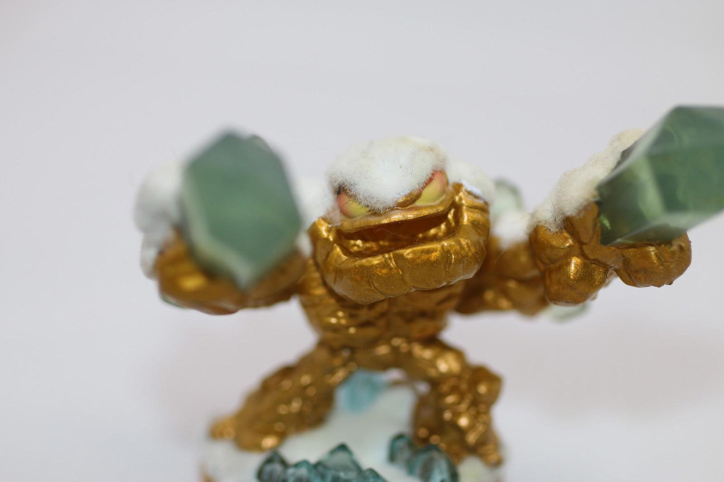 Skylanders Giants Employee Holiday Edition Prism Break Flocked Gold Chase 2012