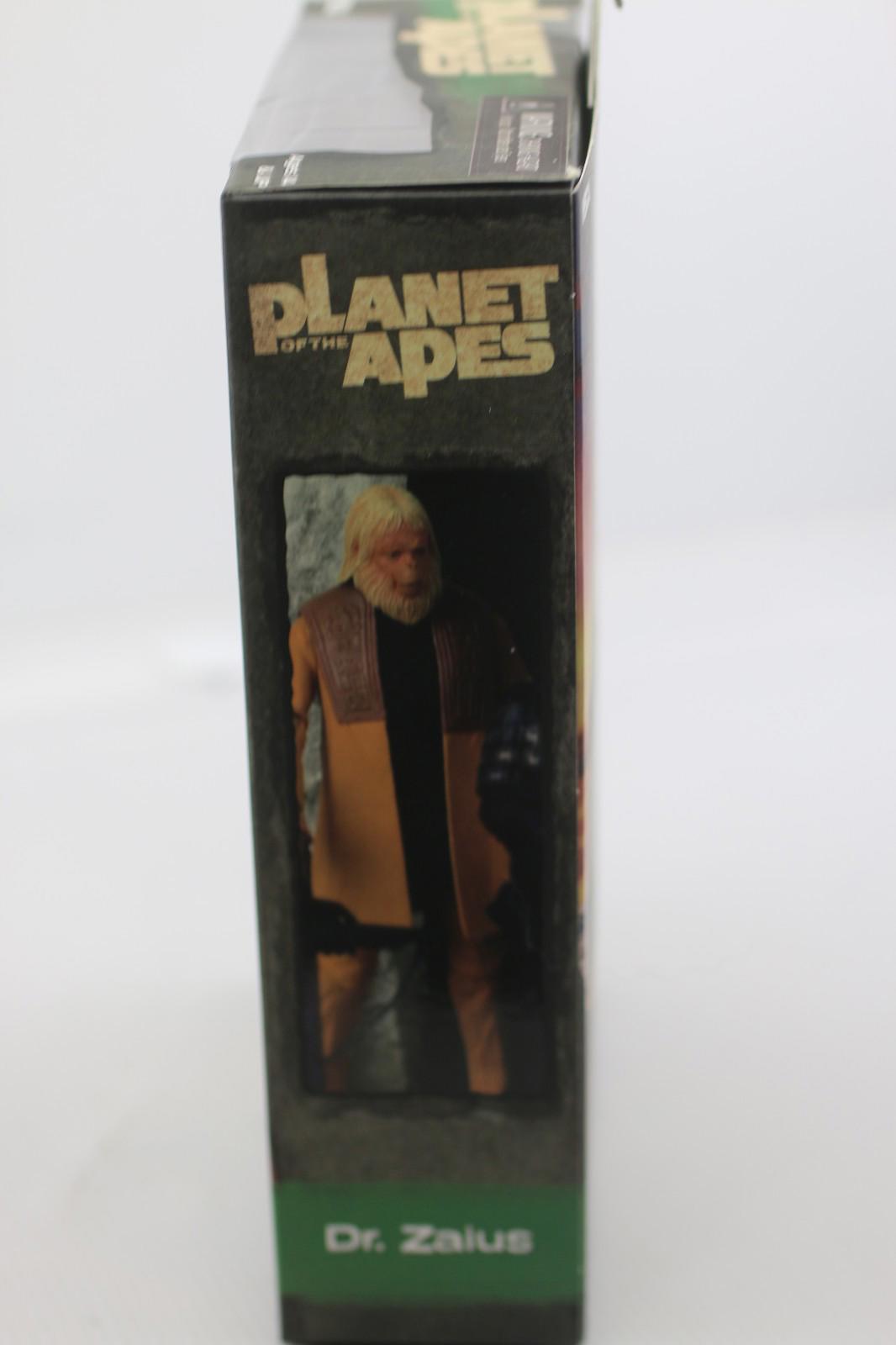 Planet of the Apes Doctor Zaius 17cm / 7" scale action figure by NECA (1968)