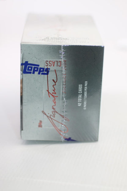 (1) 2024 TOPPS SIGNATURE CLASS VALUE BLASTER BOX (42 Cards) Football New QTY