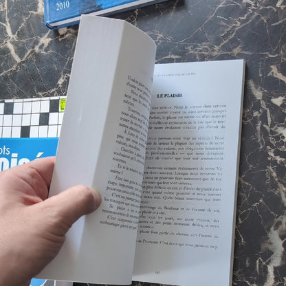 Ensemble De 3 Livres Dont Apprendre À S'aimer Un Jour À La Fois