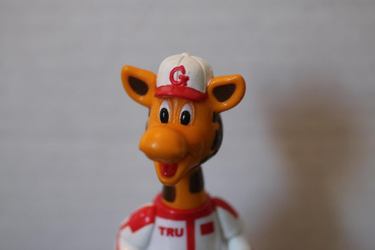 Vintage 1999 Toys R Us Geoffrey The Giraffe 3.5” Toy Baseball TRU figure #2