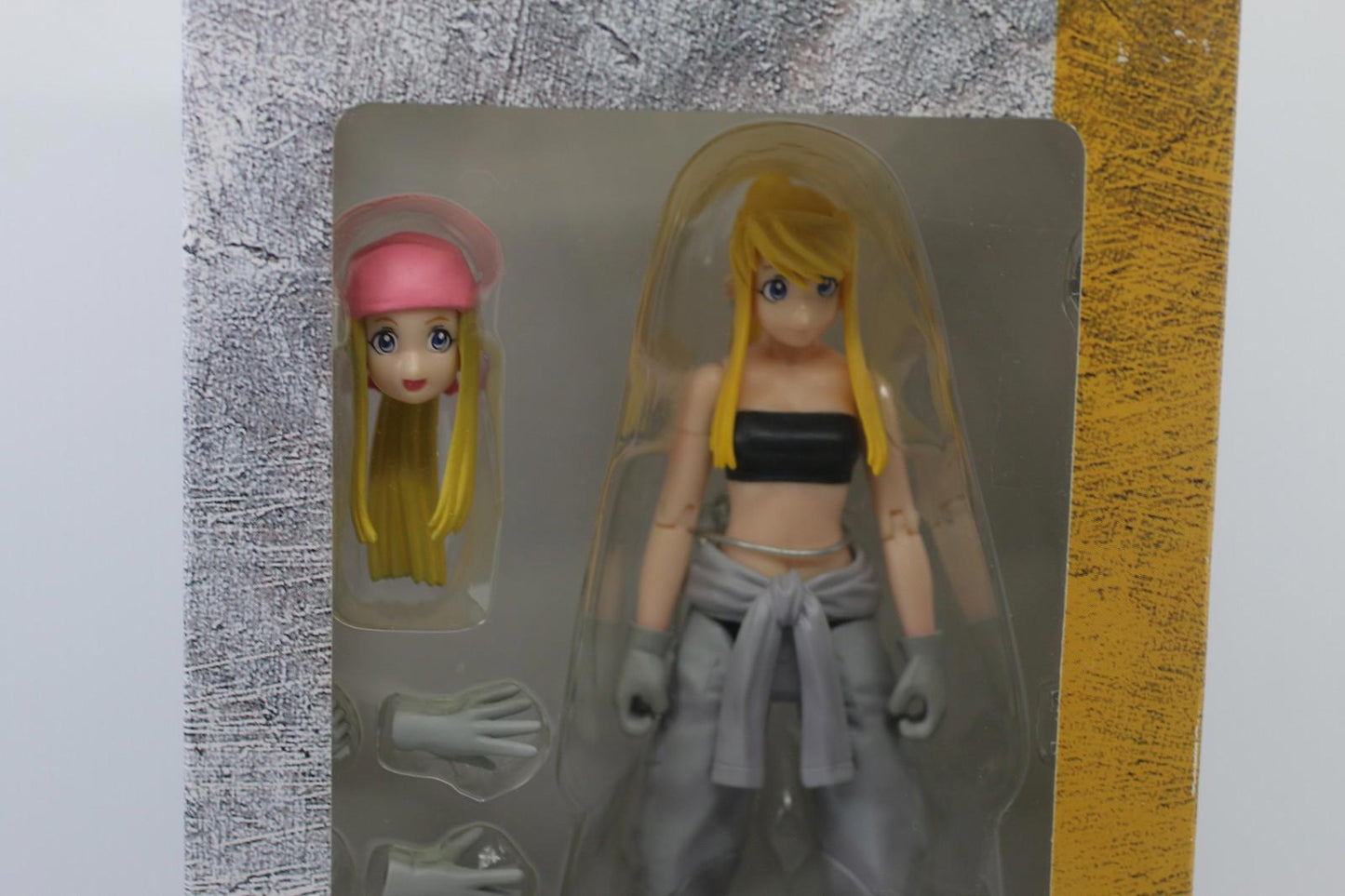 Play Arts Fullmetal Alchemist no.3 Winry Rockbell 2004 action figure toy openBox