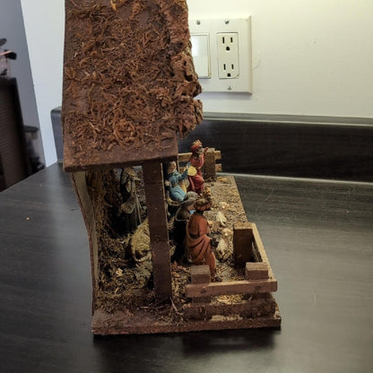 Rustic Nativity Scene Set with Colorful Figures Christmas Tree Jesus Creche Vtg