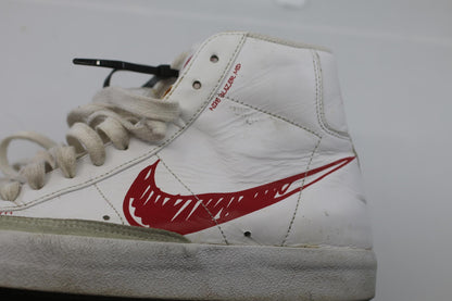 Size US 9.5 - Nike Blazer Mid vintage white 77 Sketch - Red