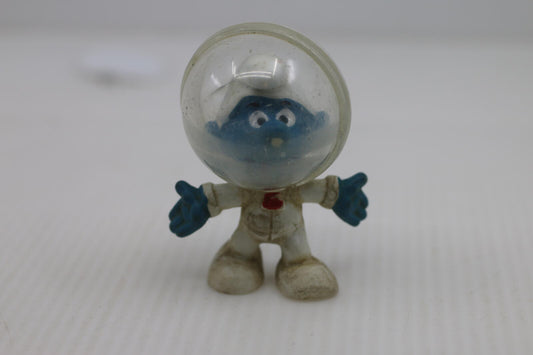 1965 Astro Smurf Astronaut 20003 Vintage Schleich Peyo PVC Figure Space Helmet