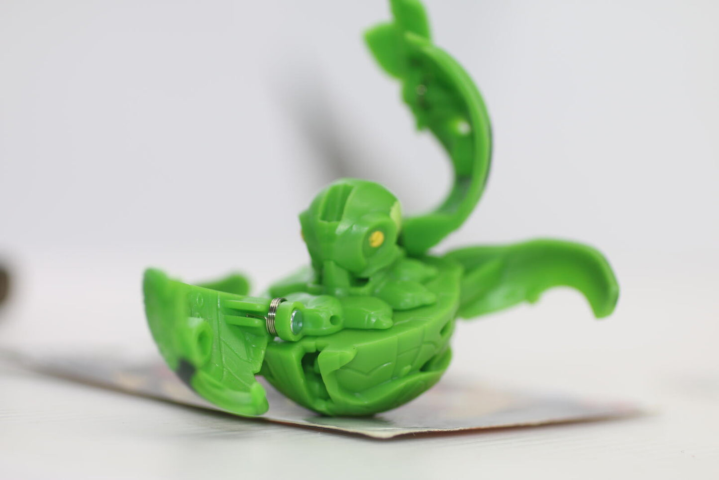 Bakugan Deka Octogan Spin Master 3cm Transforming Figure Rare Green
