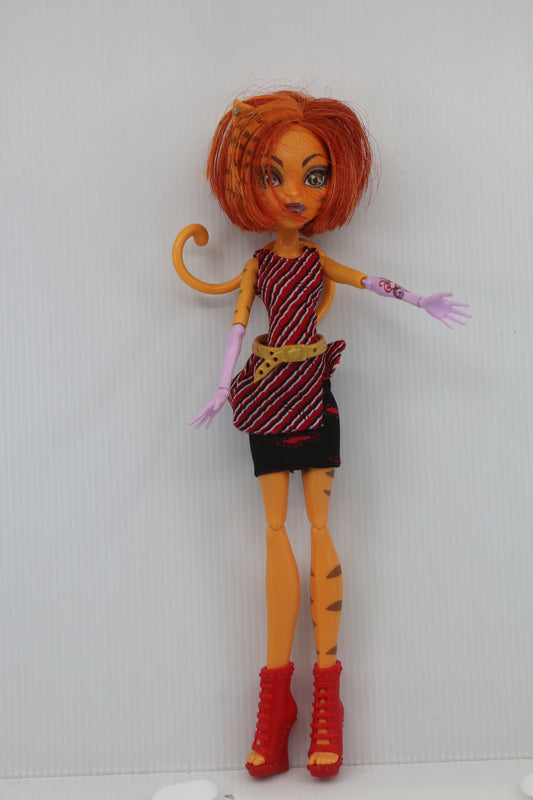 Monster High Ghouls Alive Toralei (290929-15) action figure fashion Doll toy