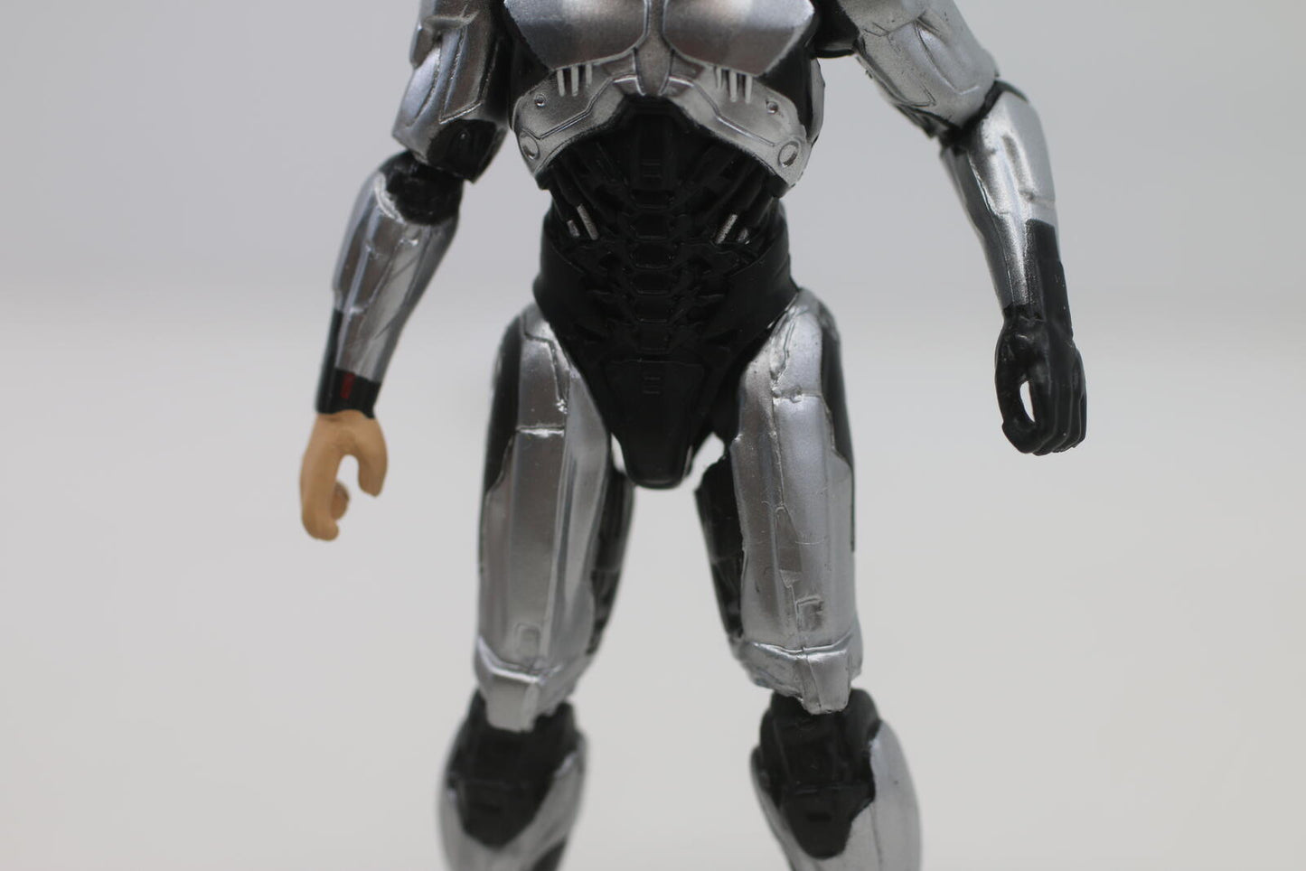 Robocop 6" Action Figure 1.0 Light Action Silver Variant by Jada Toys 2014 Movie