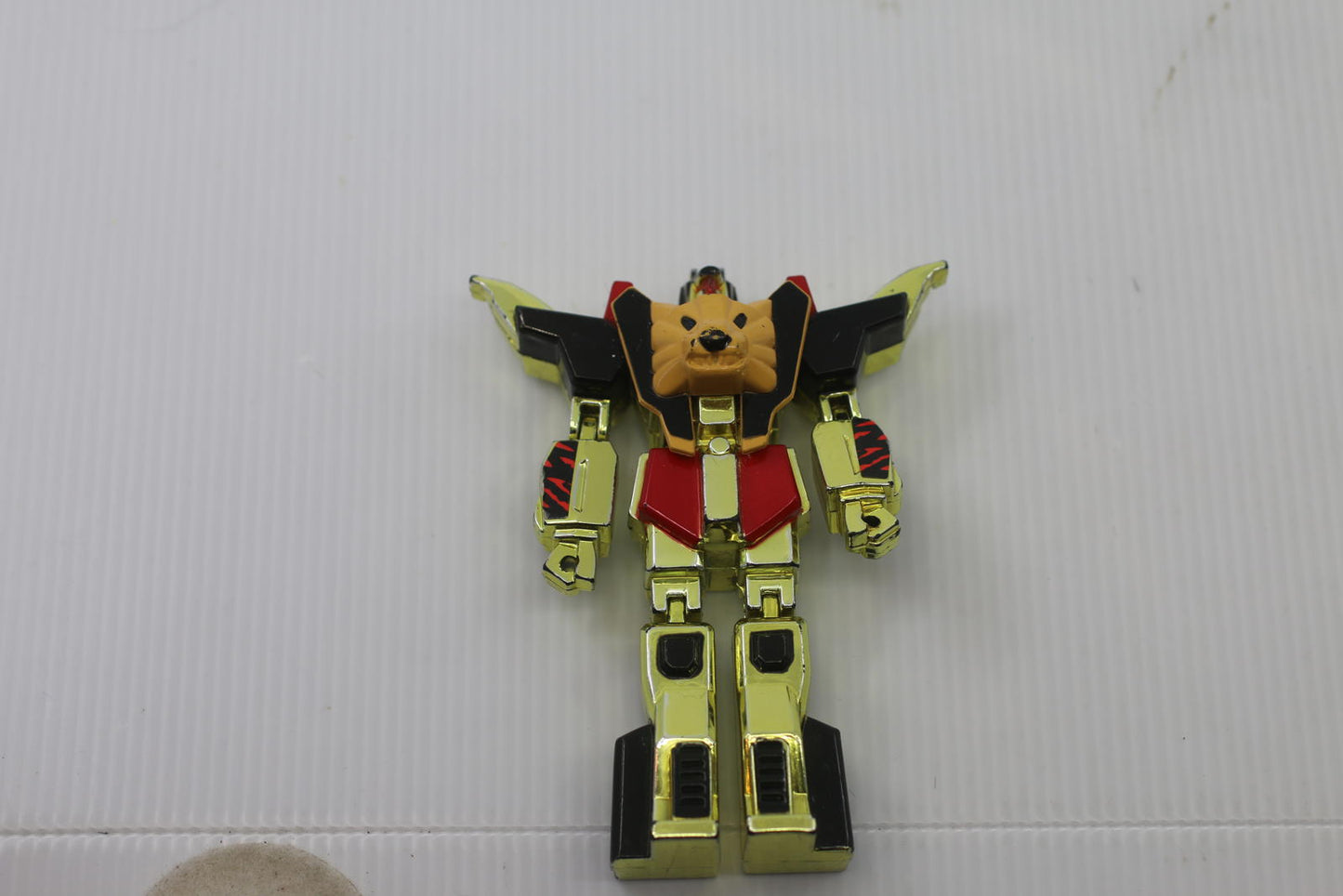 Vintage Lion Man Action Figure Jungle Rangers Leader Shine 1995 GoldChrome Robot