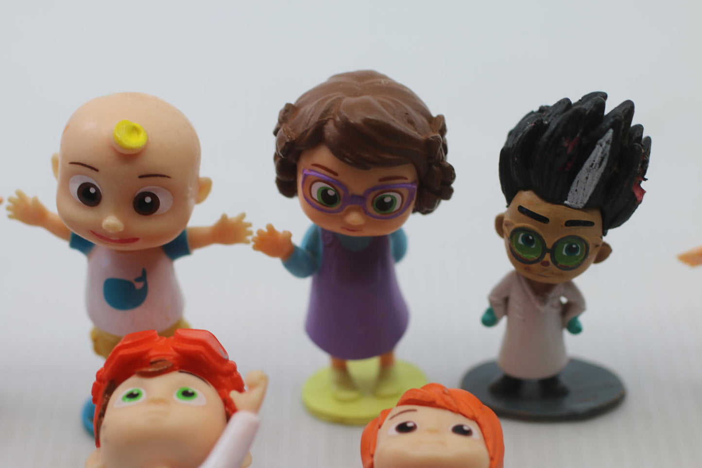 Satisfying COCOMELON ACTION FIGURES TOY Set 9 Small Cartoon Character Figurines
