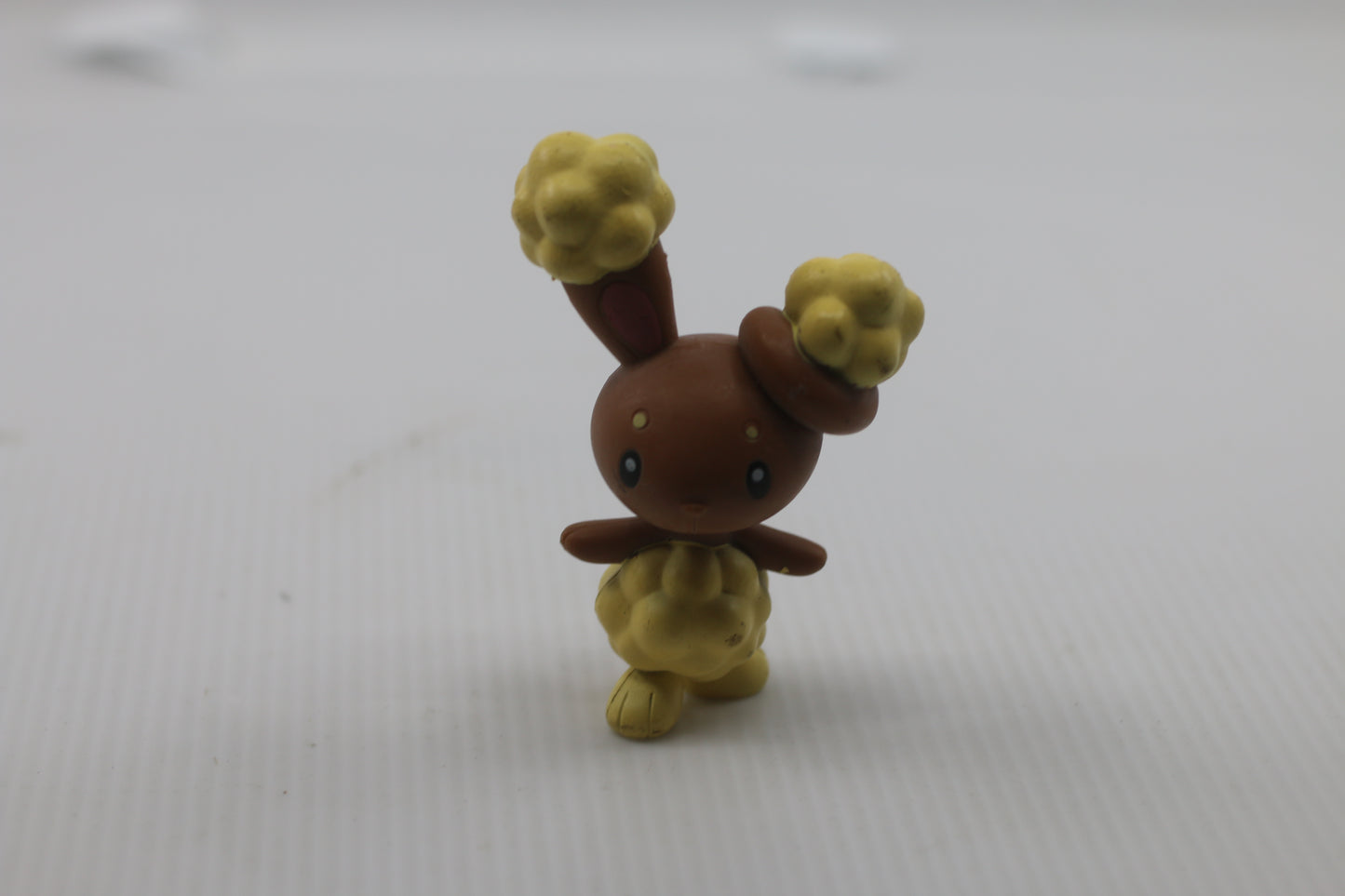 Pokemon Nintendo Buneary JAKKS Pacific Figure 2011 3 - 3.5" PVC Collectible Toy