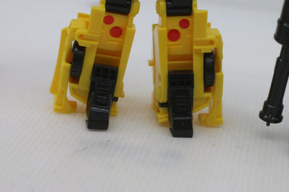 Transformers EarthSpark Cyber-Combiner Bumblebee & Mo Malto Action Figures 6y+