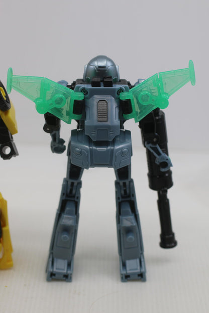 Transformers EarthSpark Cyber-Combiner Bumblebee & Mo Malto Action Figures 6y+