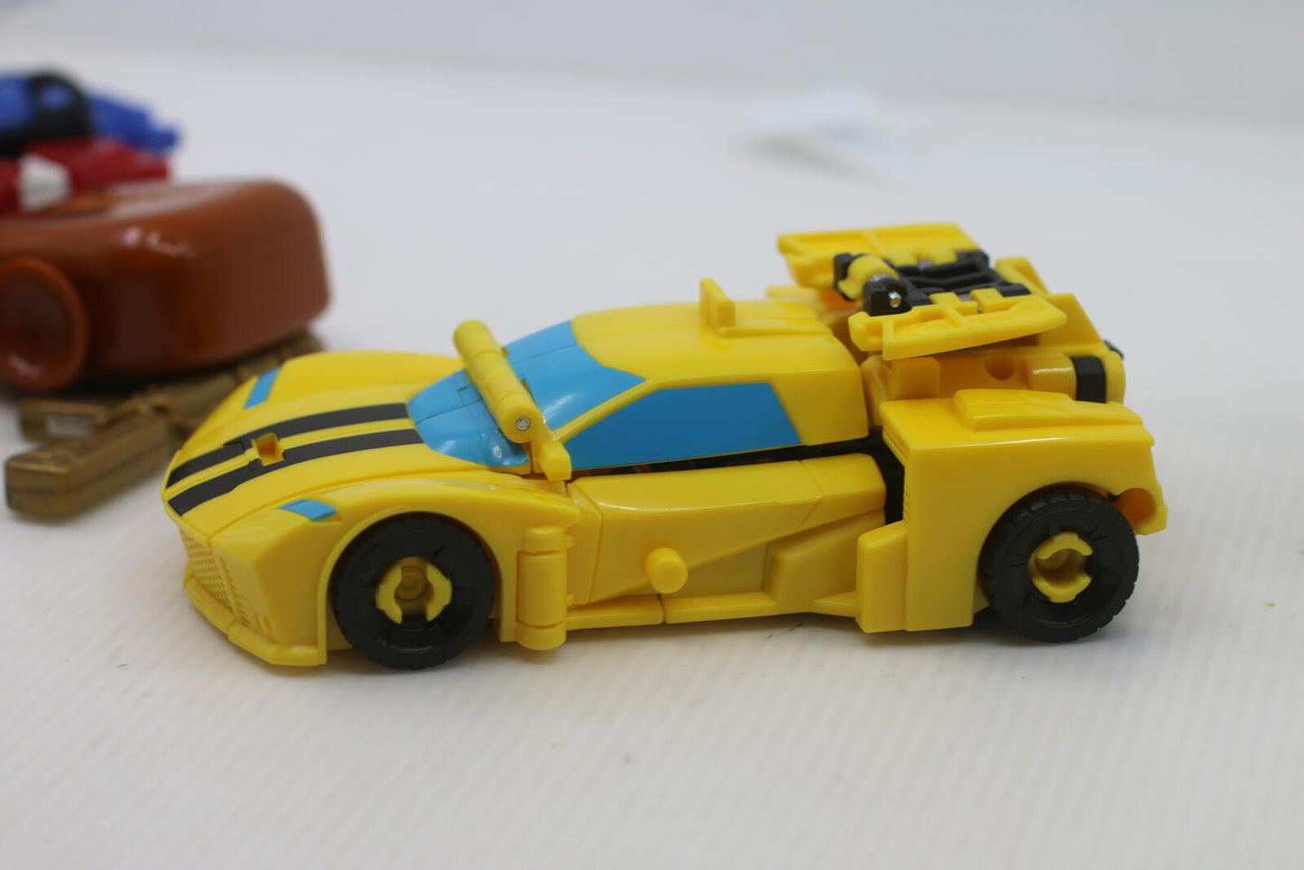 Transformers EarthSpark Cyber-Combiner Bumblebee & Mo Malto Action Figures 6y+