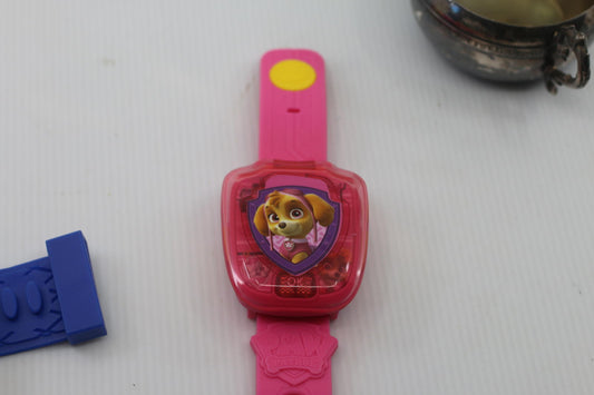 Paw Patrol Kids Digital Watch Pink speaking French parle en français