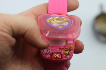 Paw Patrol Kids Digital Watch Pink speaking French parle en français
