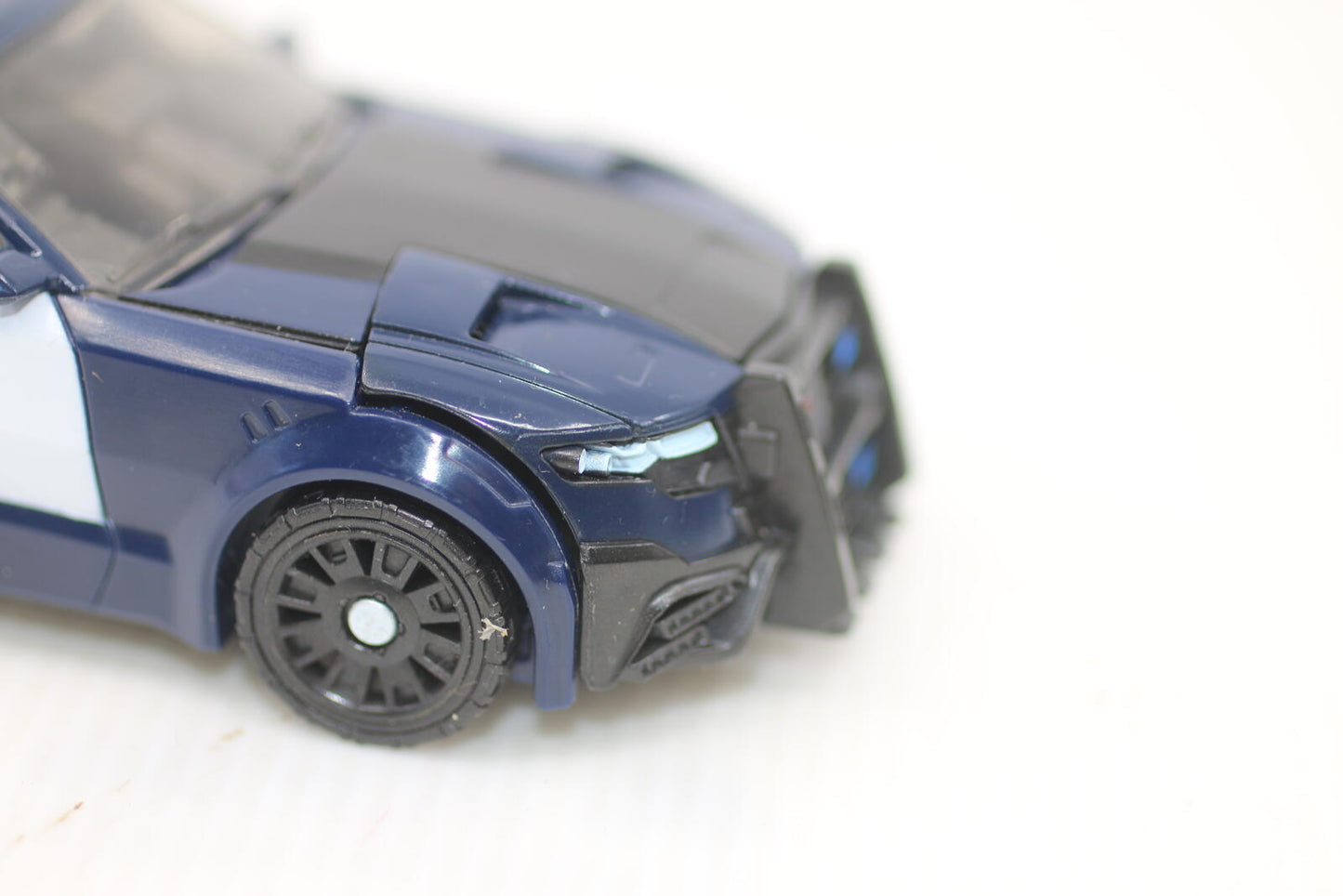 Transformers Barricade Complete TLK Deluxe Class The Last Knight