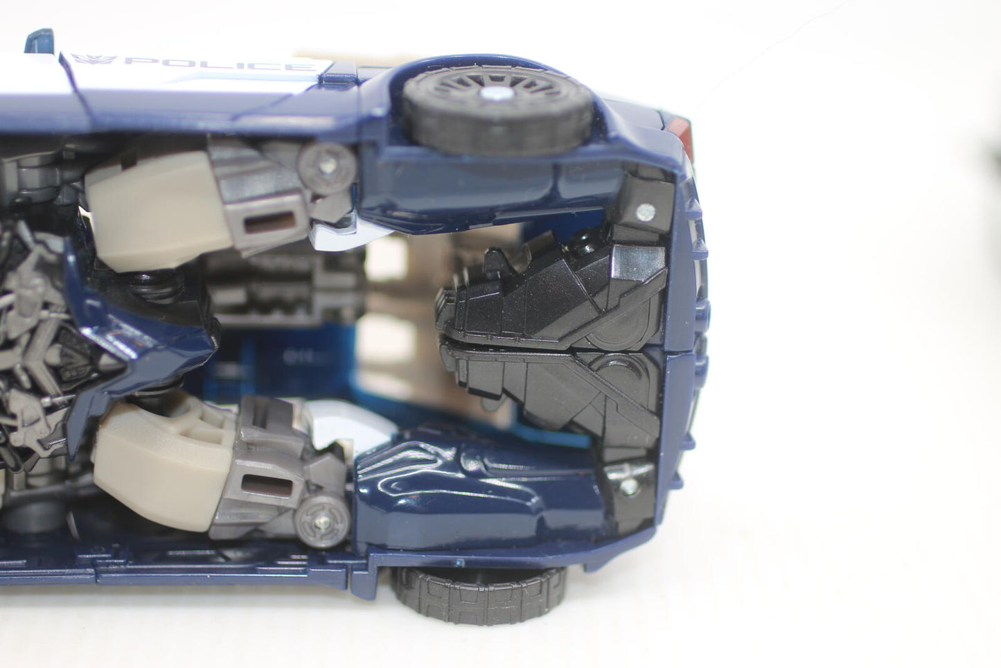 Transformers Barricade Complete TLK Deluxe Class The Last Knight