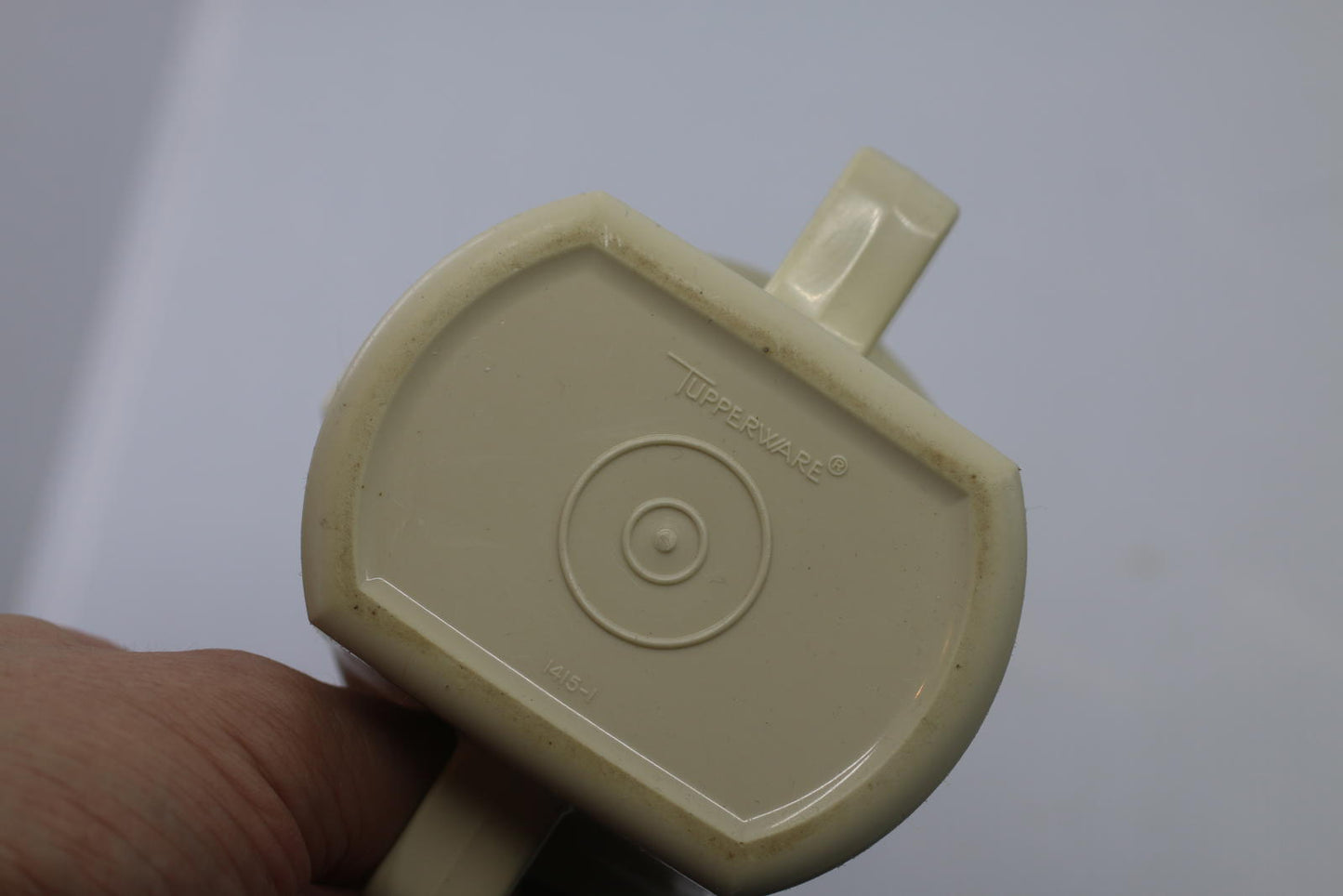 Vintage Tupperware Sugar Almond & Gold 1415-2