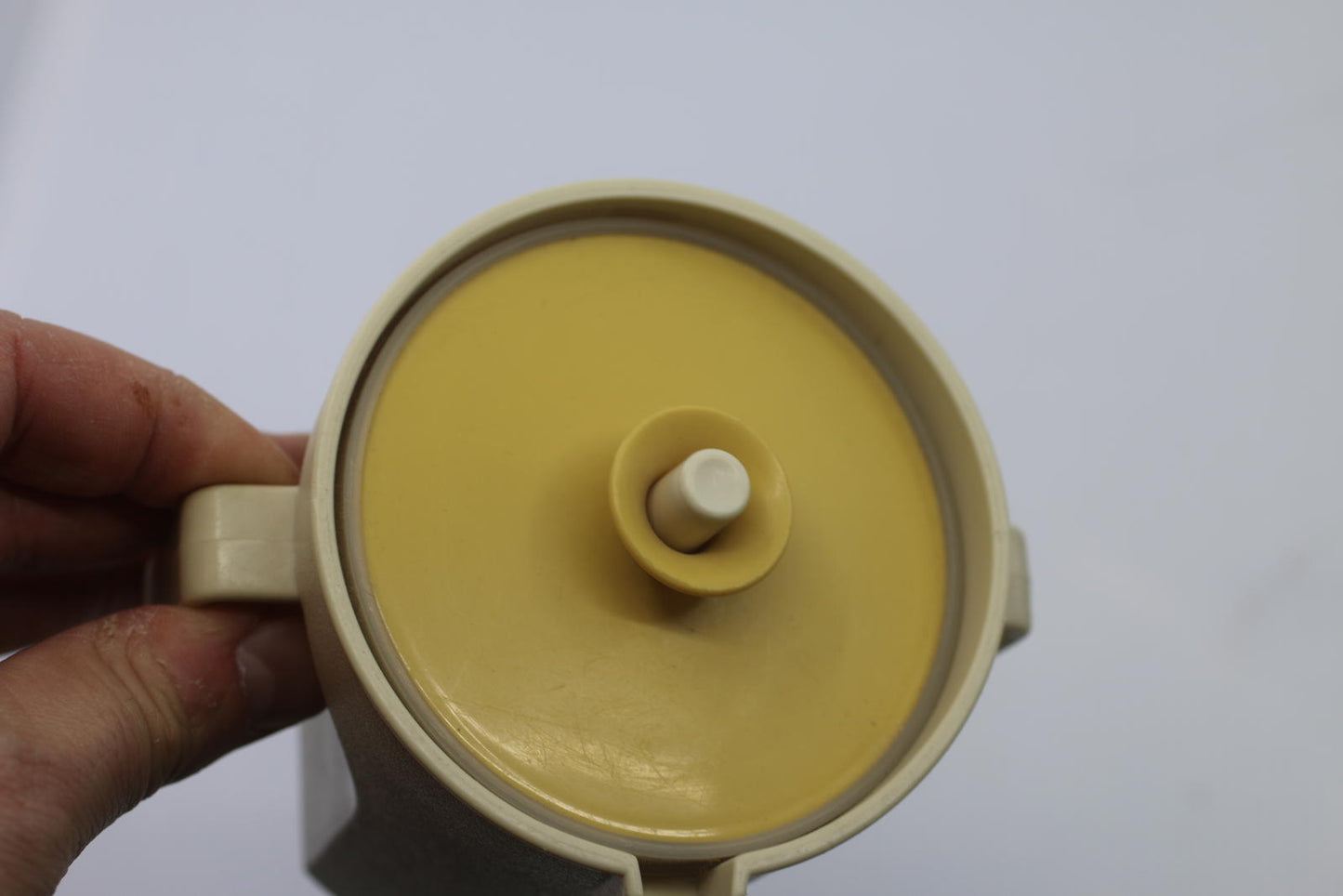 Vintage Tupperware Sugar Almond & Gold 1415-2