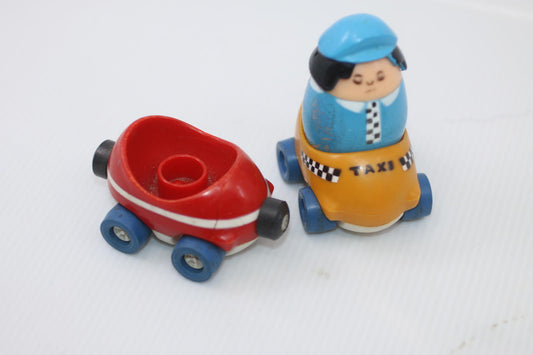Vintage Tonka Toddler Peek A Boo Face Changing Finger Puppet Figure & Train