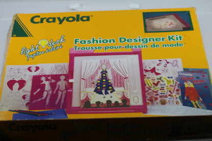 CRAYOLA FASHION DESIGNER KIT 1990's TRACING PAPER STENCILS In Box