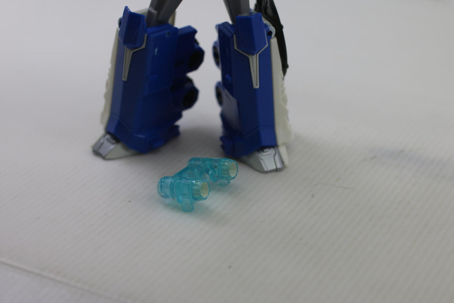 Robots in Disguise (2015, RID) Warrior Class: Power Surge Optimus Prime complete