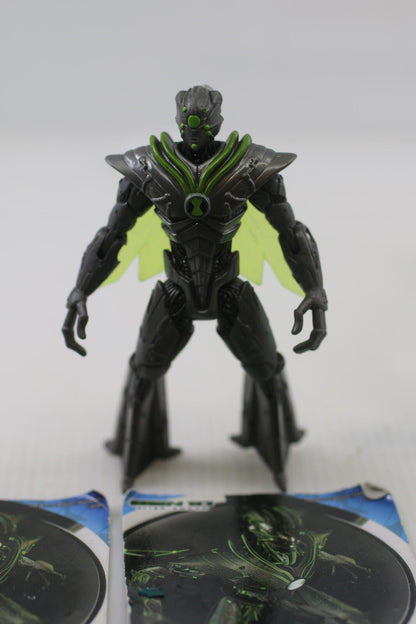 Ben 10 Ultimate Alien Nanomech 4" Figure Bandai Cartoon Network 2009 +2 cards
