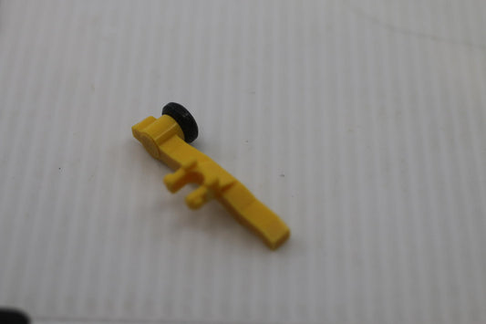 Transformers G1 Shrapnel RIGHT FRONT LEG wheel insecticon yellow accessory part