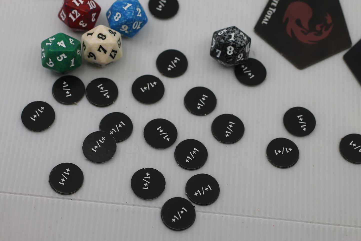 Set of Multi-Colored 20-Sided Dice and Gaming Tokens MTG GAMES accessories parts