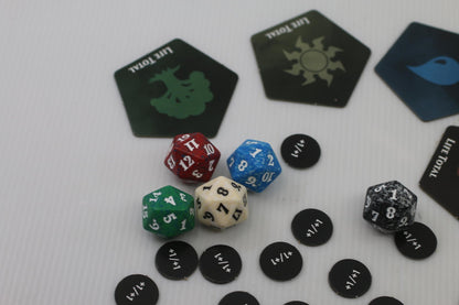 Set of Multi-Colored 20-Sided Dice and Gaming Tokens MTG GAMES accessories parts
