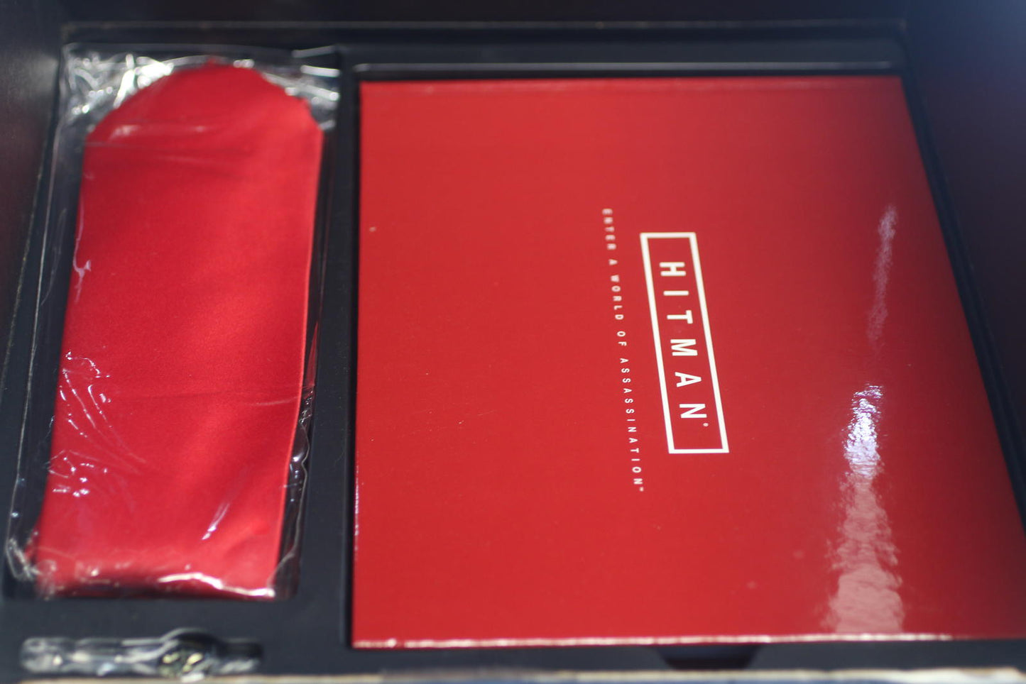 Hitman Collector’s Edition Xbox One – Agent 47 Statue – Boxed – Pre-Owned