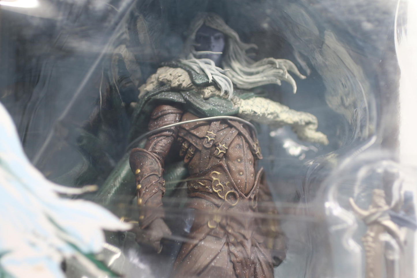 Dungeons & Dragons Drizzt Do’Urden Modern Icons #12 GameStop Exclusive Figure