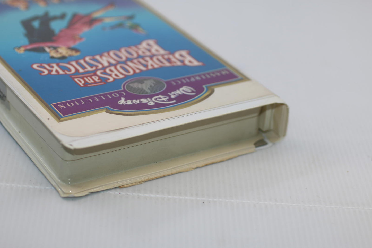 Walt Disney Masterpiece Collection Bedknobs and Broomsticks VHS Tape