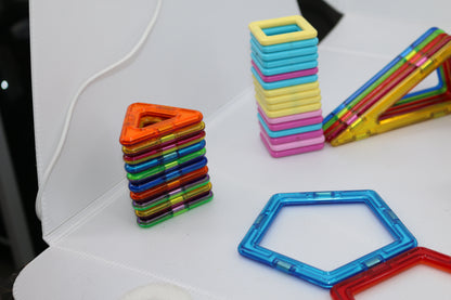 Magformers Squares & Triangles Lot Pcs Hours Of Fun Magnetic Building toys mix