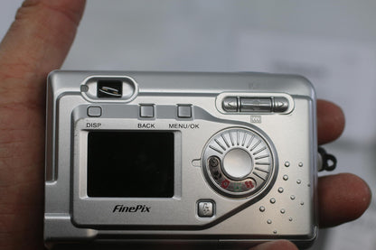 Fujifilm FinePix A303 3.2MP Digital Camera Boxed Complete Manuals Cable CD