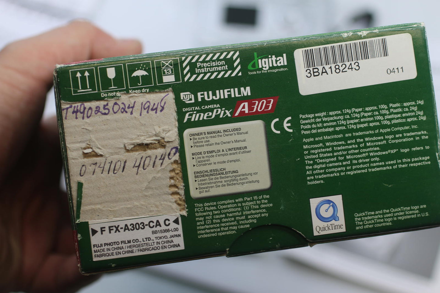 Fujifilm FinePix A303 3.2MP Digital Camera Boxed Complete Manuals Cable CD