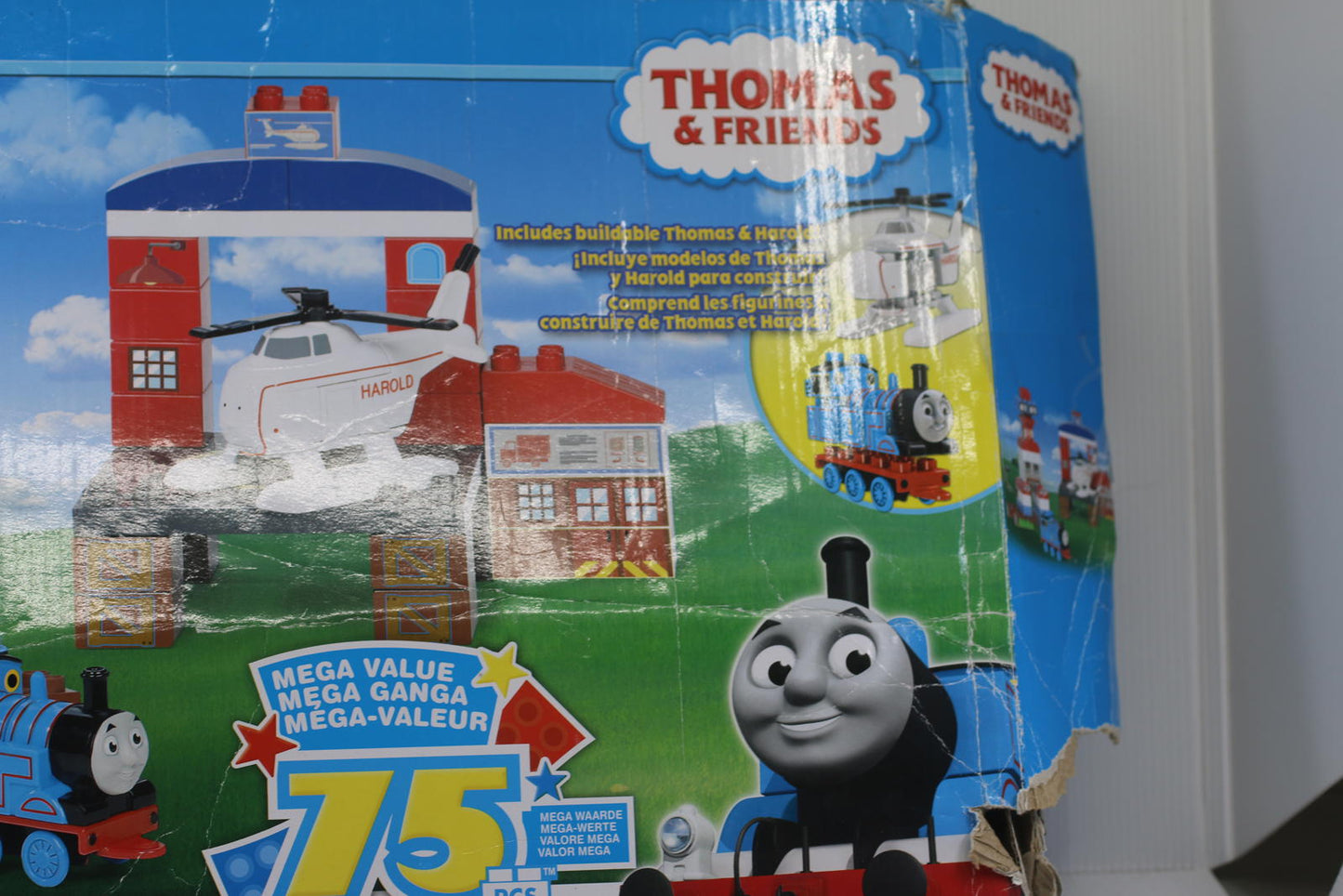 Mega Bloks Thomas & Friends Sodor Airport Building Set - 75 Pieces