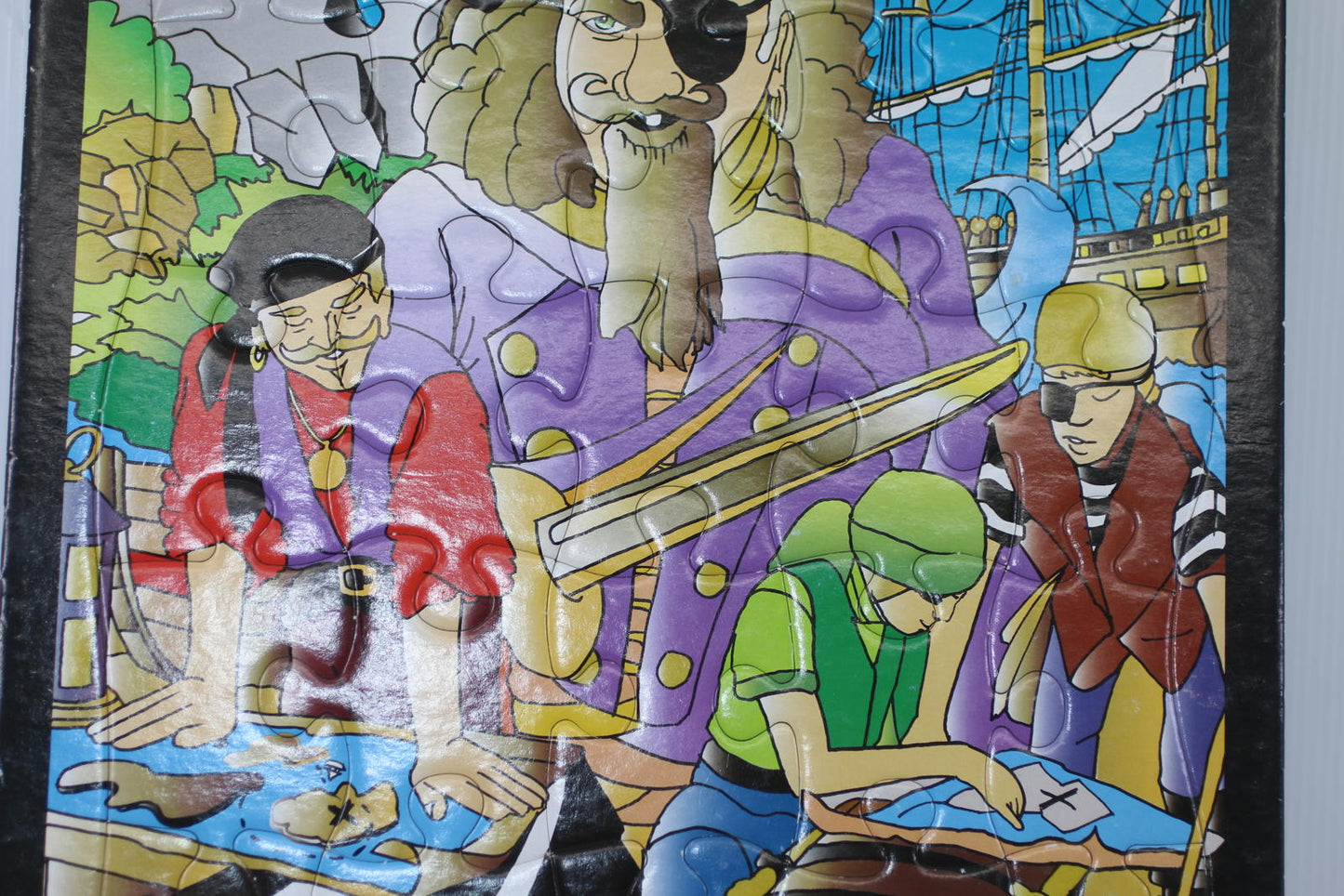 Blue Box 25 Piece Pirate Themed Inlaid Puzzle