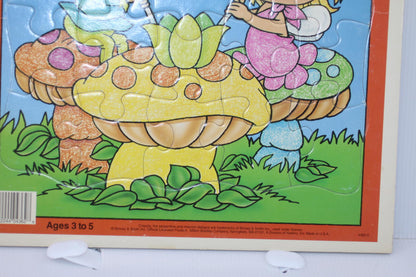 Crayola 25 Piece Jigsaw Puzzle by Milton Bradley