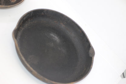 CASRON Taiwan Cast Iron Skillet Lot of 2 – Vintage – Heavy Rust/Patina
