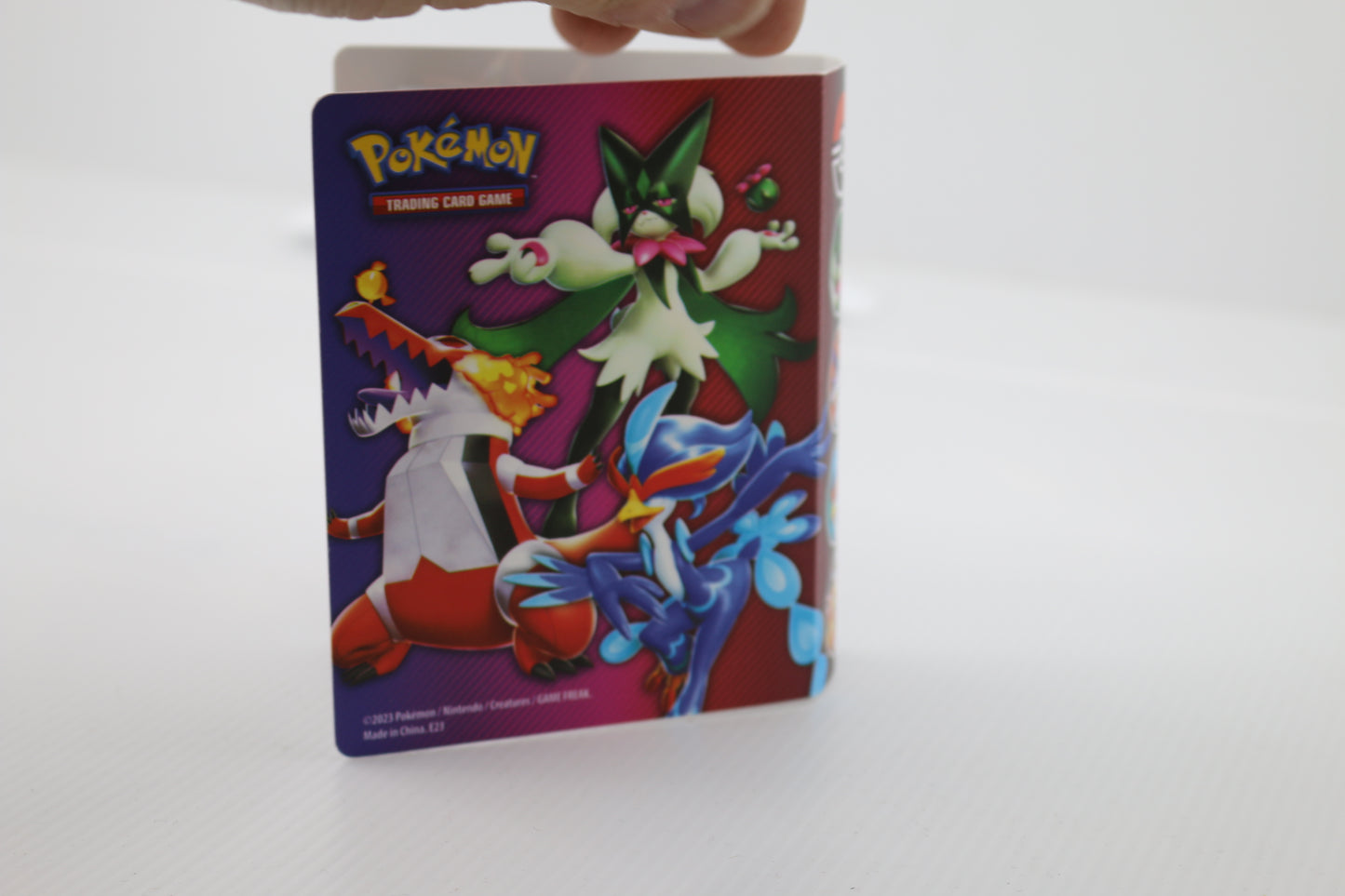 Pokemon lot cards Holo & Binder Quavaval Skelidirge Garbodor Meowscarada